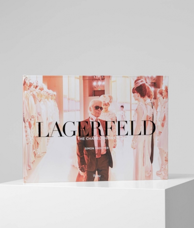 WOMEN'S Lagerfeld: The Chanel Shows - White