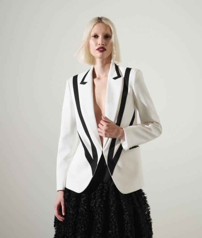 WOMEN'S KARL STUDIO CONTRAST-PANELED BLAZER - White/Black